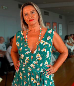 Vestido Envelope com Padrão Floral