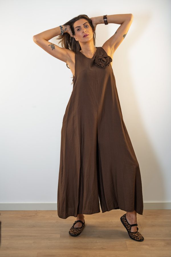 Macacão Castanho-Chocolate Rico