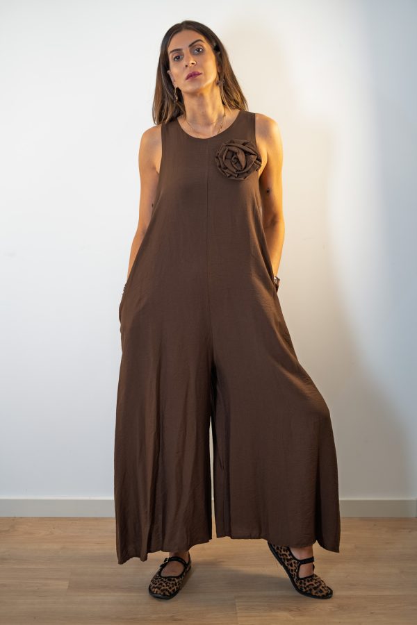 Macacão Castanho-Chocolate Rico