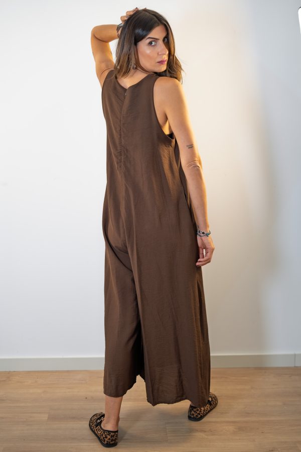 Macacão Castanho-Chocolate Rico